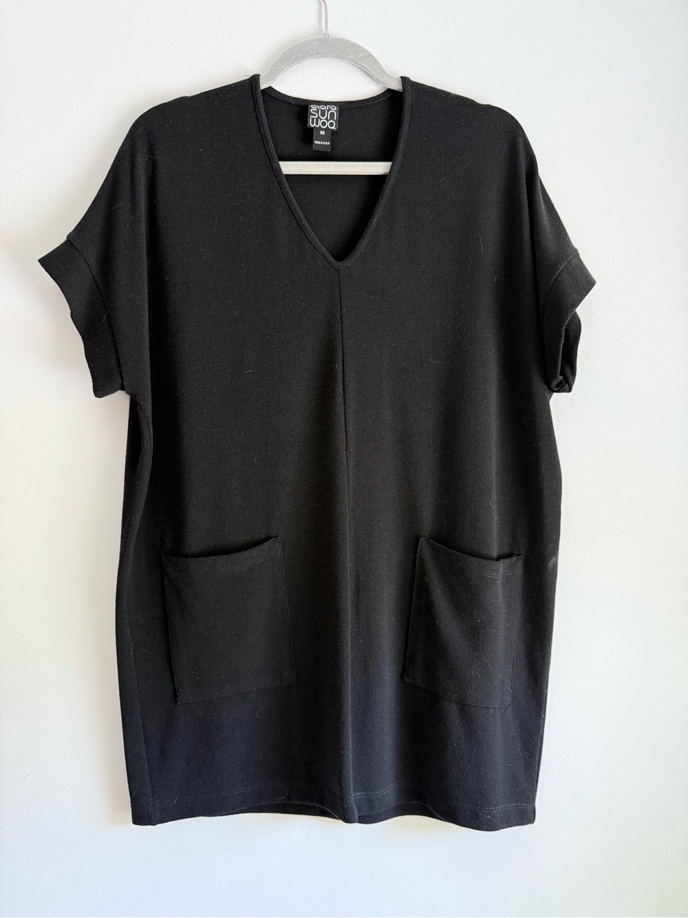 Clara Sun Woo Black V-Neck Short-Sleeve Tunic with Front Pockets